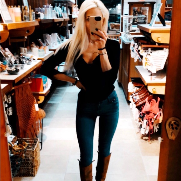 Meet your Posher, Kate - Picture 3 of 4